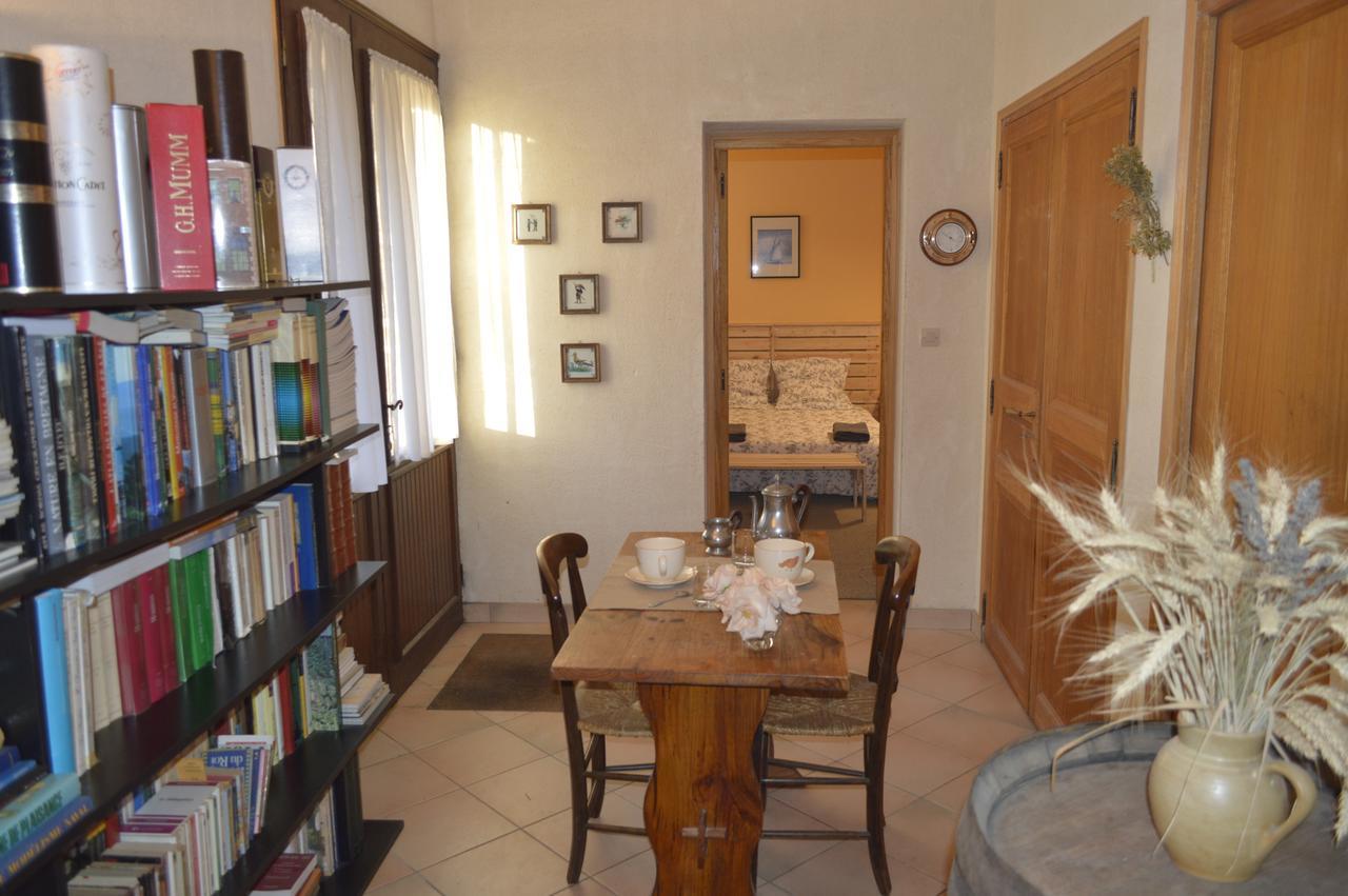 Le Domaine Bed and Breakfast Les Iffs Eksteriør billede